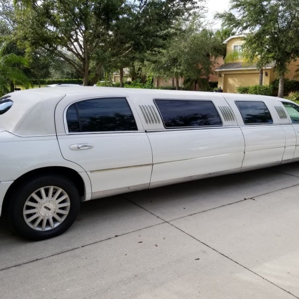 Ride in Style with Our Corporate Car Service Oxford MS