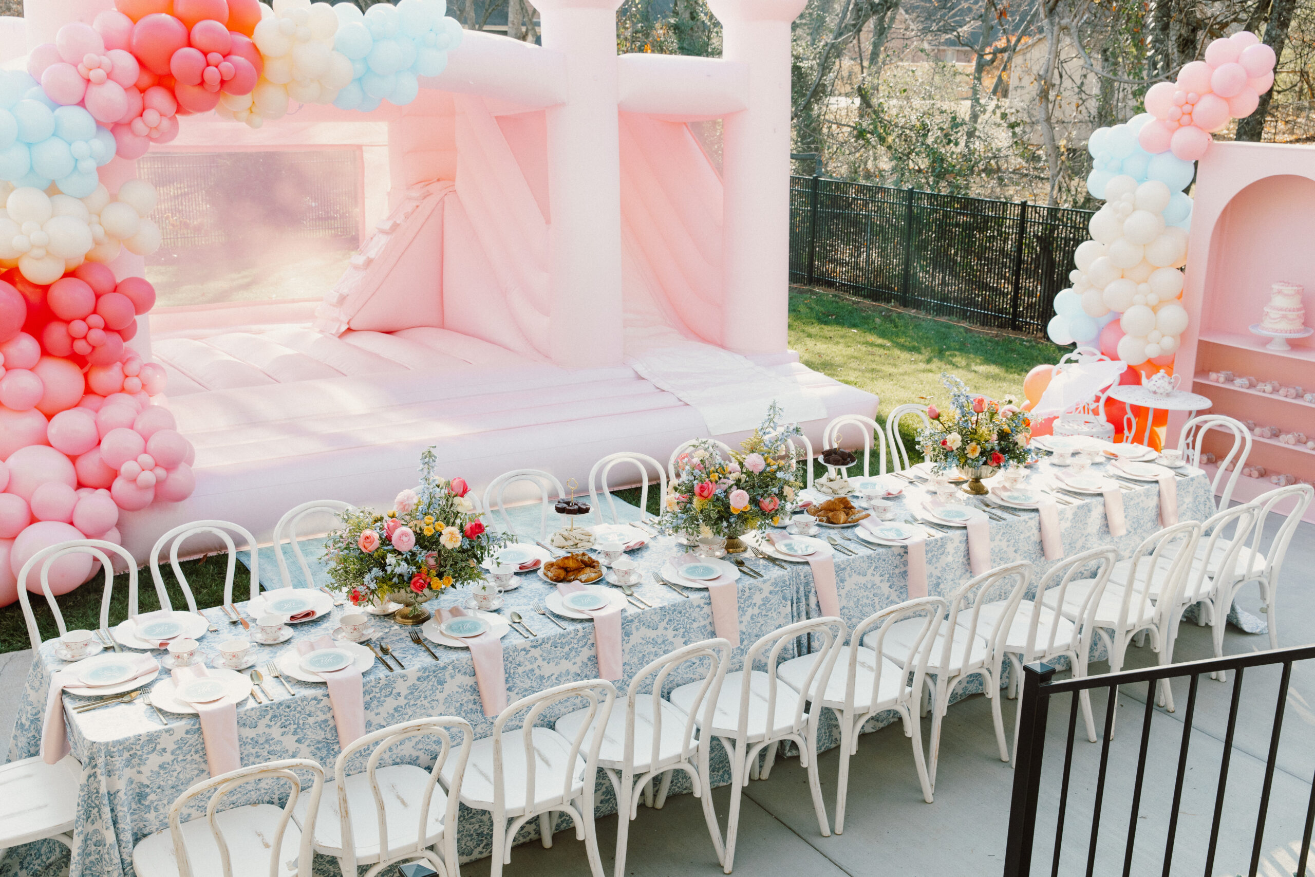 Modern Event Furniture Rentals for Any Occasion