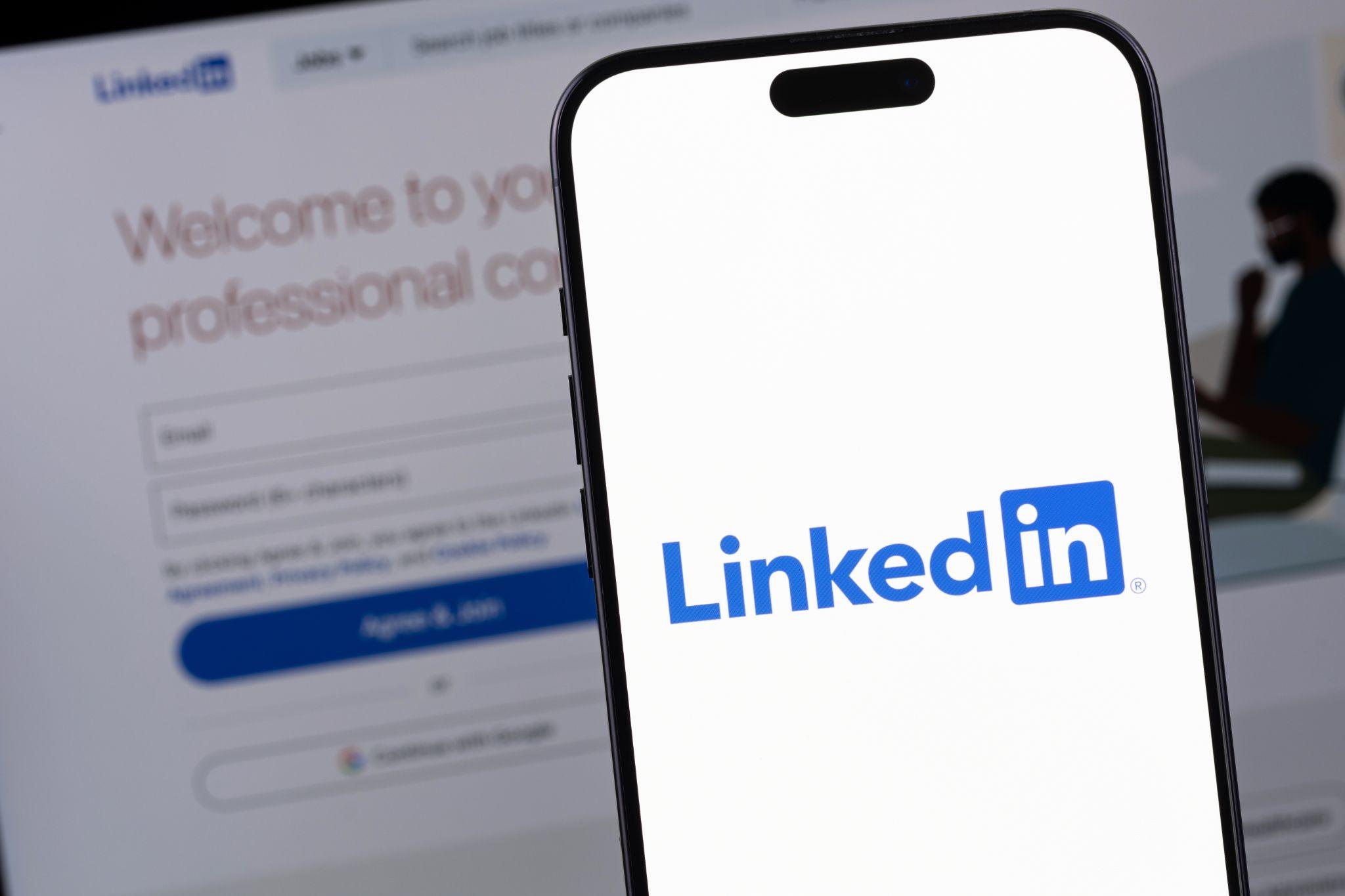 LinkedIn Account Rental for Instant Access to Warm Profiles